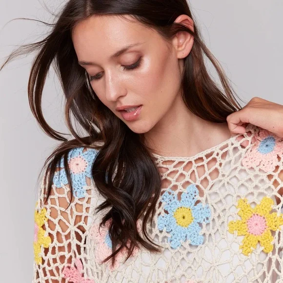 CHARLIE B Pink and Blue Flutter Sleeve Cropped Blouse - Picture 2 of 6